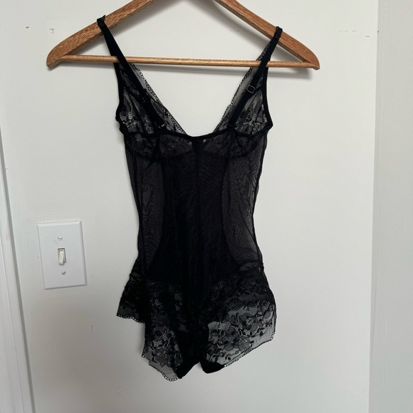 Victoria secret lace teddy bodysuit XS - Picture 6 of 6